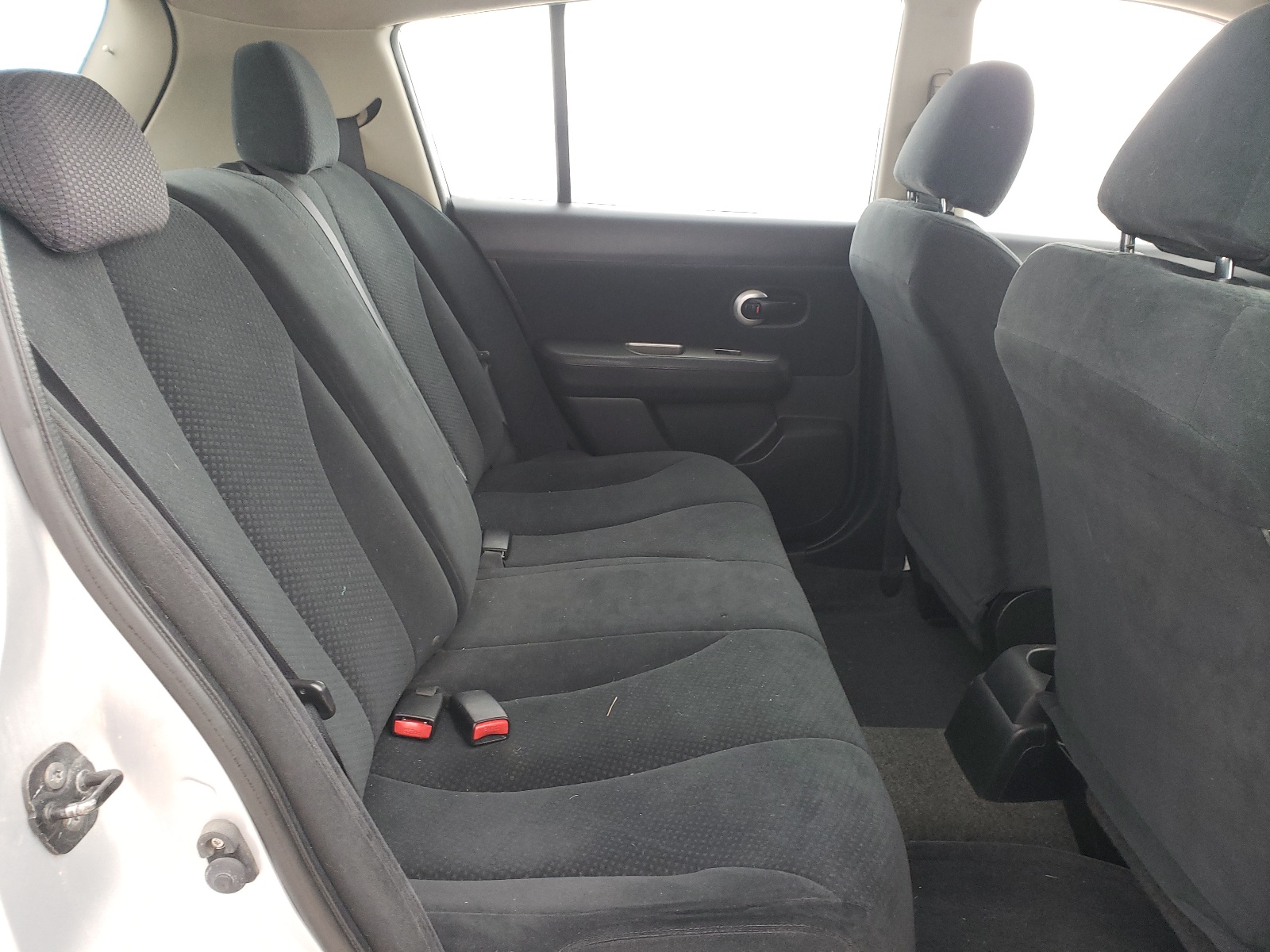 3N1BC1CPXBL370184 2011 Nissan Versa S