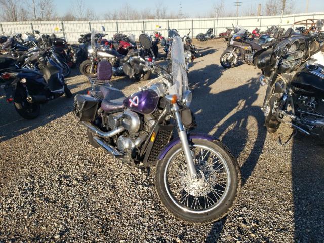 Salvage cars for sale from Copart Pekin, IL: 2003 Honda VT750 DCB