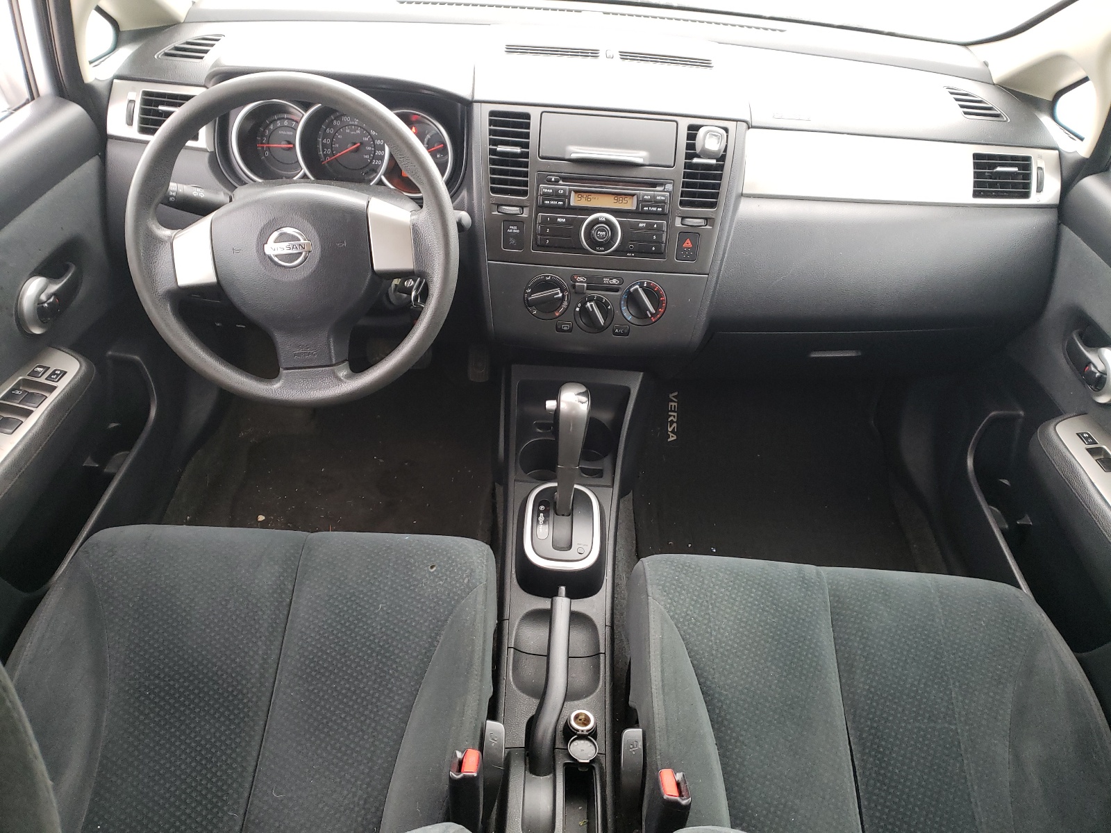 3N1BC1CPXBL370184 2011 Nissan Versa S