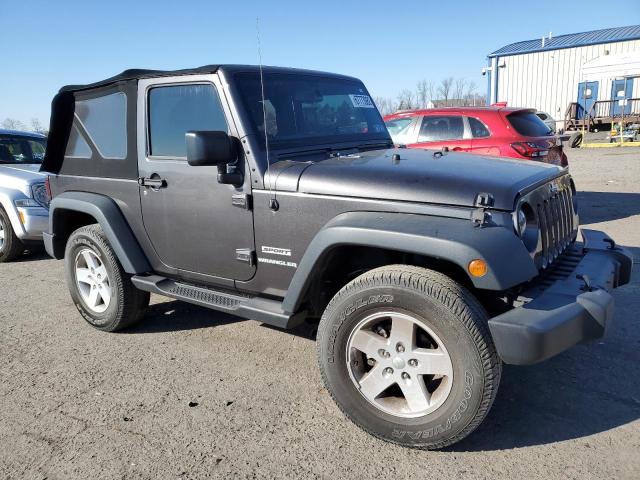 VIN 1C4GJWAG8HL569666 2017 JEEP WRANGLER no.4