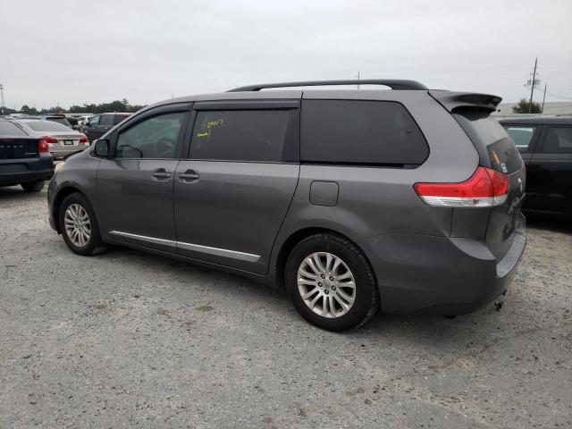 VIN 5TDYK3DCXDS304376 2013 TOYOTA SIENNA no.2