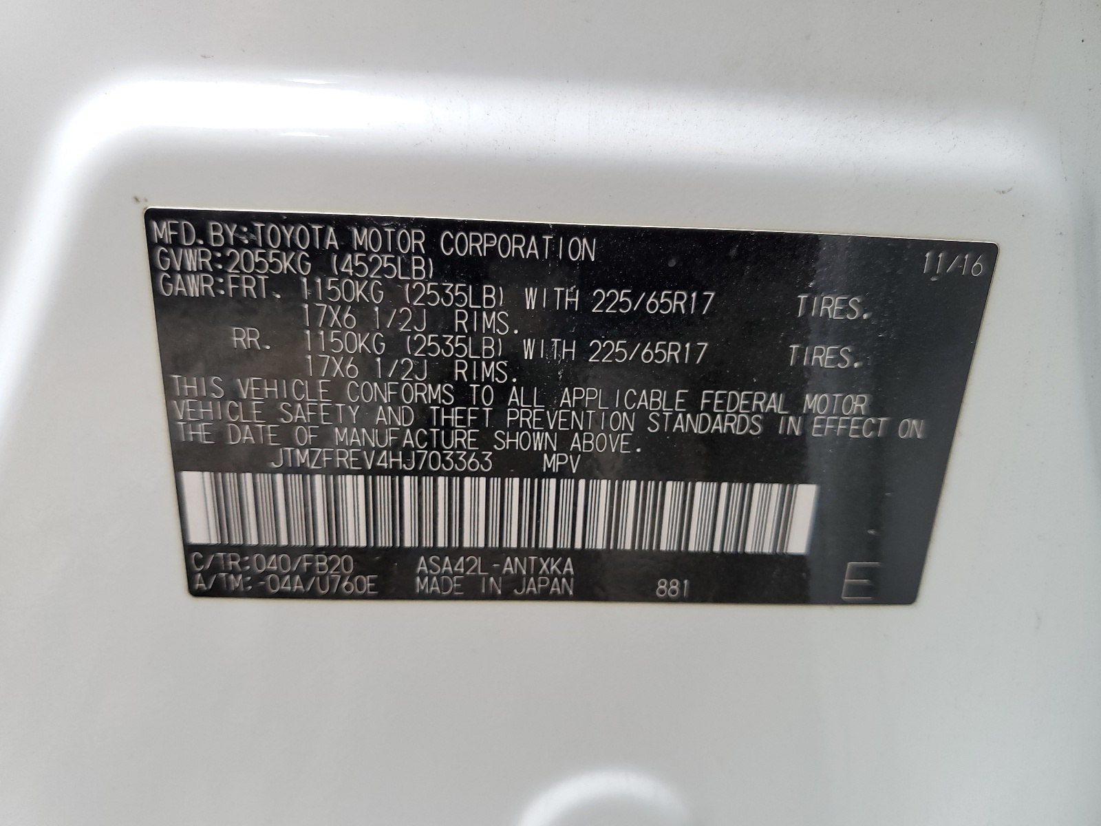 JTMZFREV4HJ703363 2017 Toyota Rav4 Le