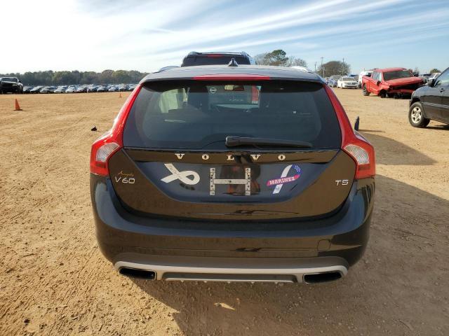 2015 VOLVO V60 PREMIE YV126MEB0F1188931