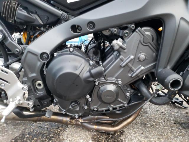 2021 YAMAHA MT09 D JYARN72E4MA000525
