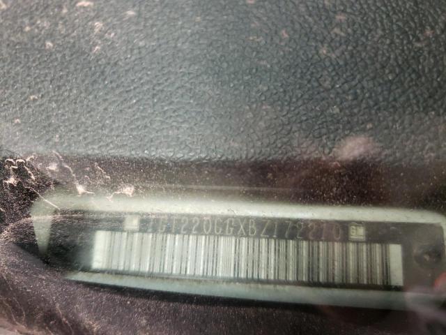 1GT220CGXBZ172210 GMC Sierra