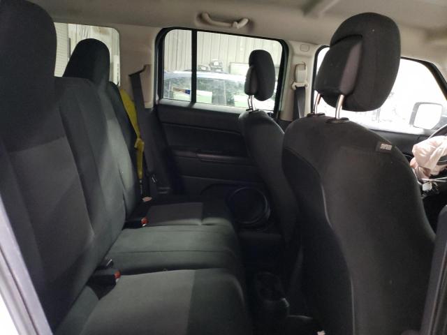 1C4NJPBA6FD420090 Jeep Patriot Sport