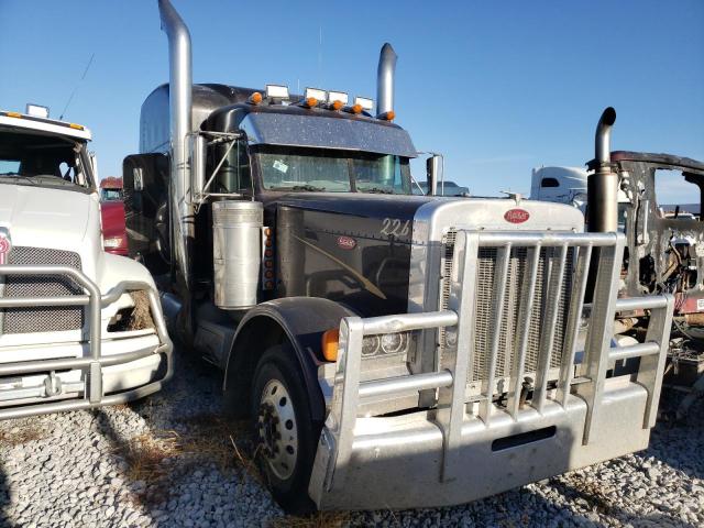 Peterbilt salvage cars for sale: 2001 Peterbilt 379