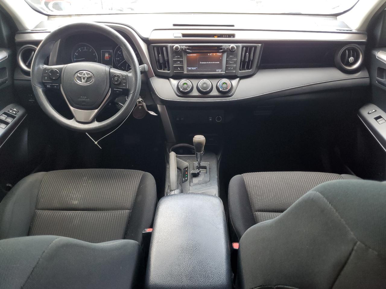 2017 Toyota Rav4 Le VIN: JTMZFREV4HJ703363 Lot: 49145224