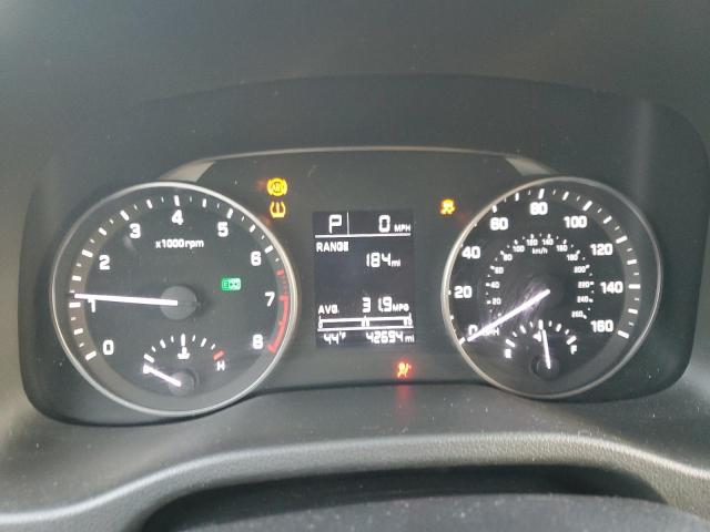 5NPD74LF2JH260358 Hyundai ELANTRA SE
