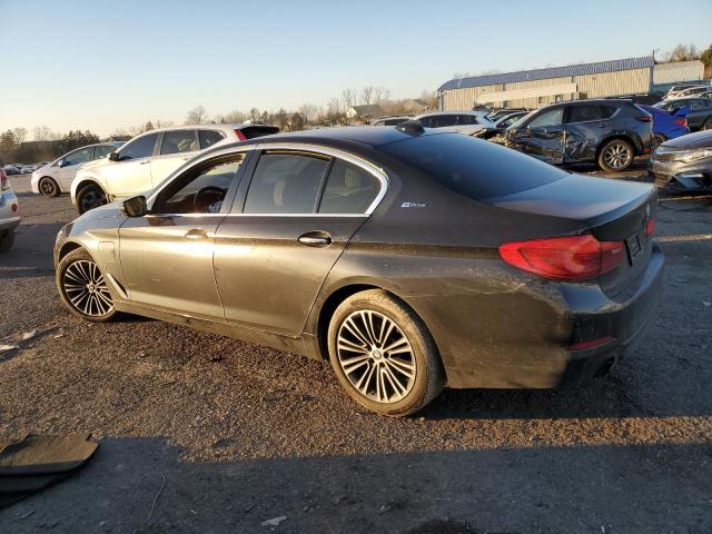 2018 BMW 530XE WBAJB1C51JB084005