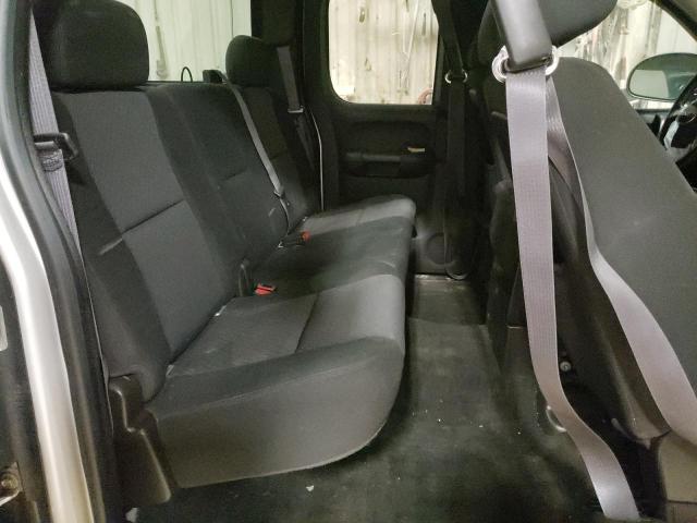 1GT220CGXBZ172210 GMC Sierra