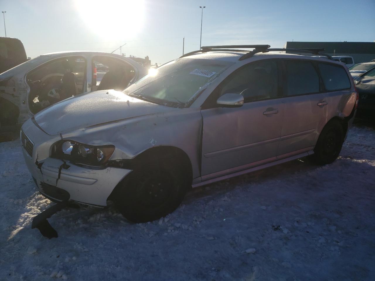 VOLVO V50 2.4I 2005 silver  gas YV1MW382852097879 photo #1