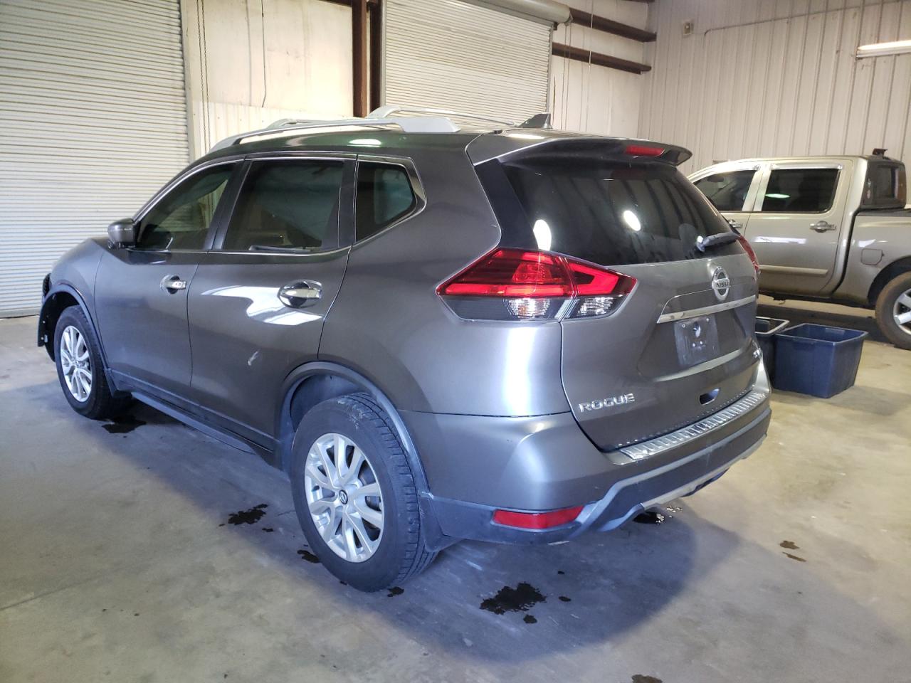 5N1AT2MV9HC741167 NISSAN ROGUE 2017