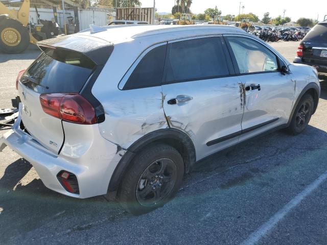 KNDCB3LC0L5395027 KIA NIRO LX