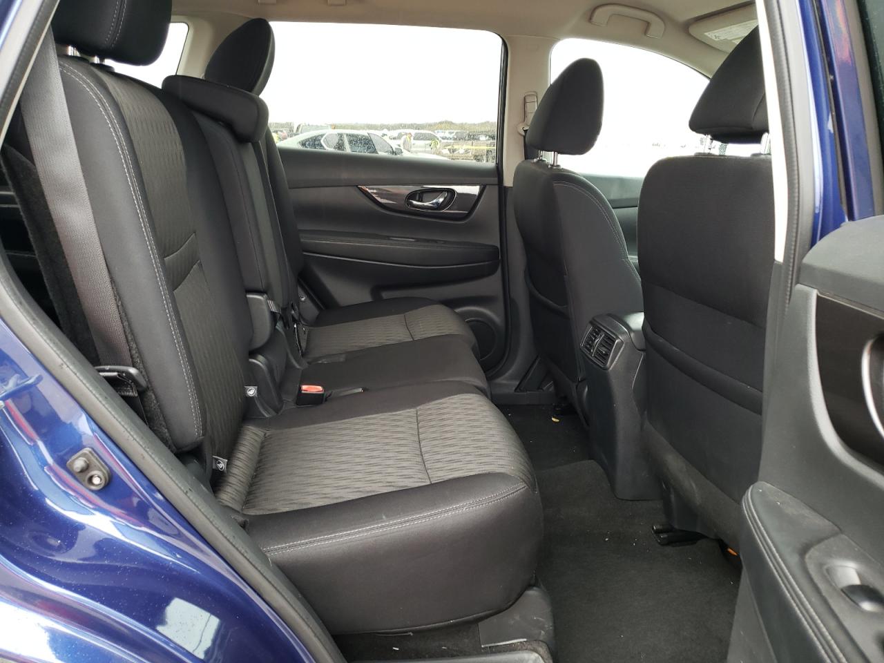 5N1AT2MT2JC743329 NISSAN ROGUE 2018