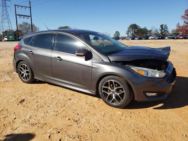 2015 FORD FOCUS SE VIN: 1FADP3K28FL311105