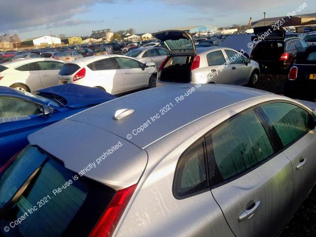 YV1MV8481F2171312 Volvo V40 Es D2