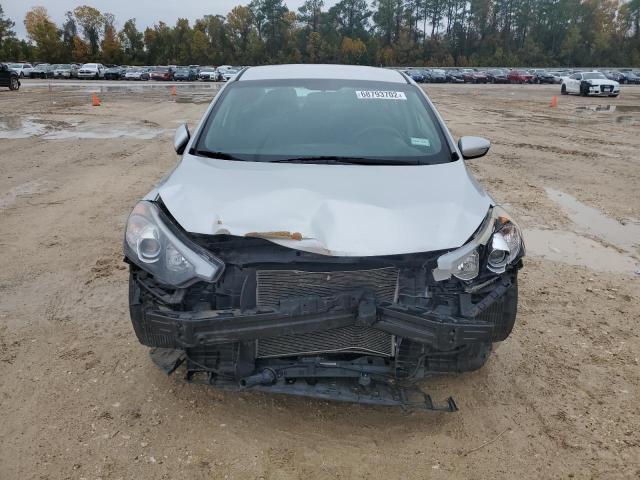 KNAFX4A68E5059630 KIA FORTE LX