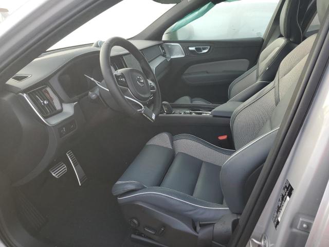2022 VOLVO XC60 B6 R- YV4062RM0N1088224