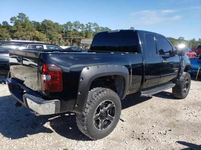 2011 CHEVROLET SILVERADO - 1GCRKSE33BZ125752