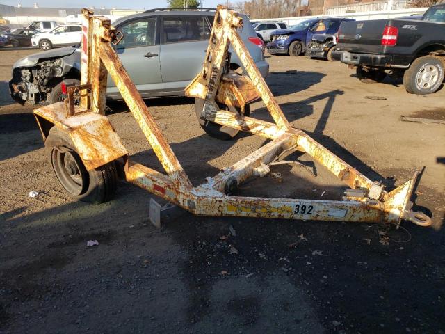Salvage trucks for sale at New Britain, CT auction: 1995 Spartan Motors 5th Wheel
