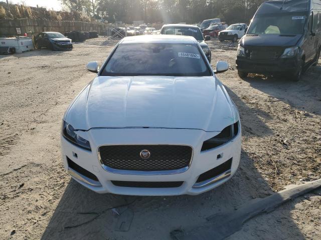 2017 JAGUAR XF SAJBR4BN9HCY32172