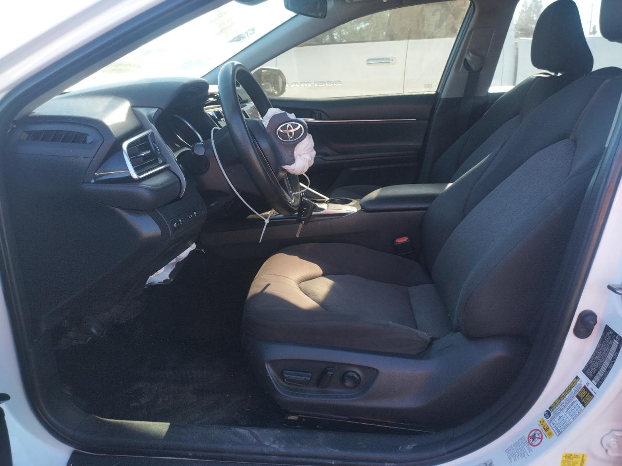 4T1B11HKXJU072525 TOYOTA CAMRY 2018