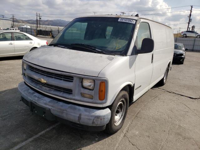 Salvage cars for sale from Copart Sun Valley, CA: 2000 Chevrolet Express G2