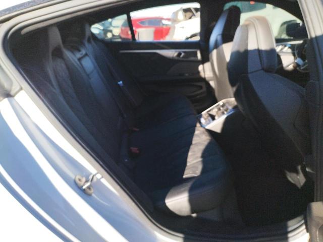 WBSGV0C02LCD97835 BMW M8