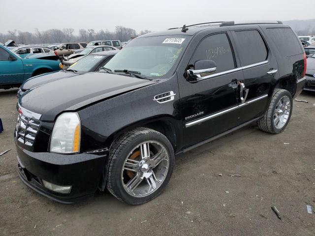Salvage cars for sale from Copart Cahokia Heights, IL: 2011 Cadillac Escalade Premium