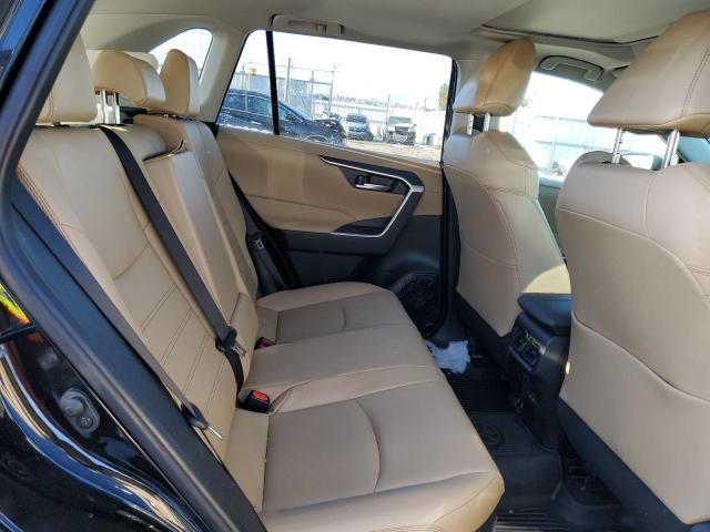 2022 TOYOTA RAV4 XLE P - JTMB6RFV2ND057198