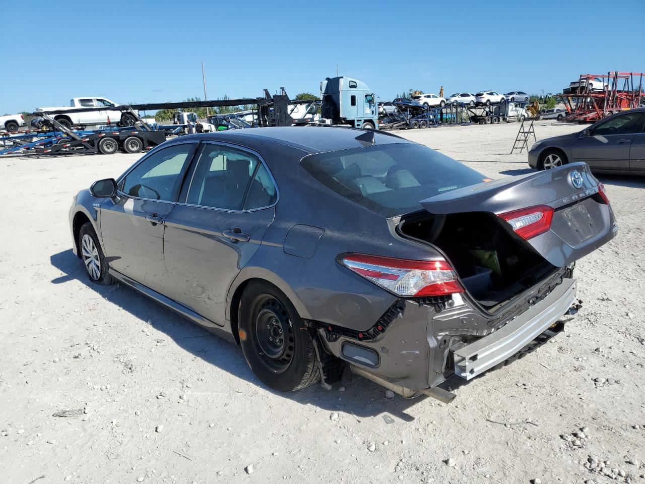 4T1B31HK3KU512077 TOYOTA CAMRY 2019