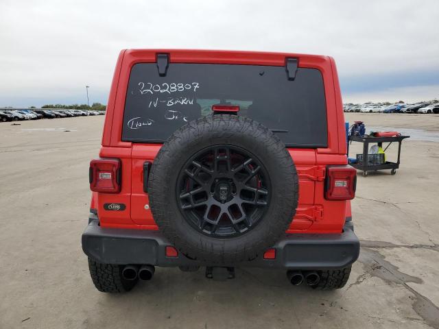 1C4HJXEGXJW269698 Jeep Wrangler Unlimited Sahara