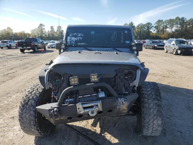 1C4BJWDG0HL541799 Jeep Wrangler Unlimited Sport