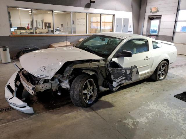 Salvage cars for sale from Copart Sandston, VA: 2005 Ford Mustang