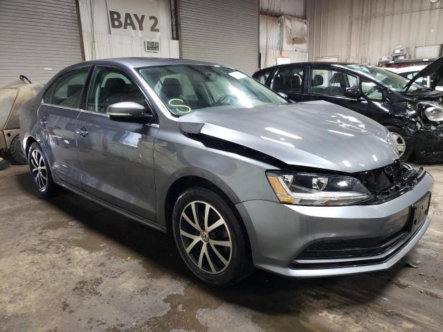 2017 VOLKSWAGEN JETTA SE - 3VWDB7AJXHM380031