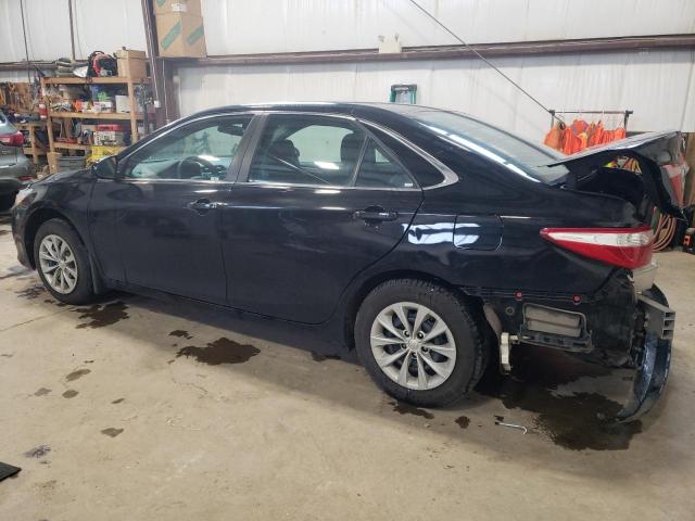 Vin: 4t1bf1fk2hu432109, lot: 68469712, toyota camry le 20172