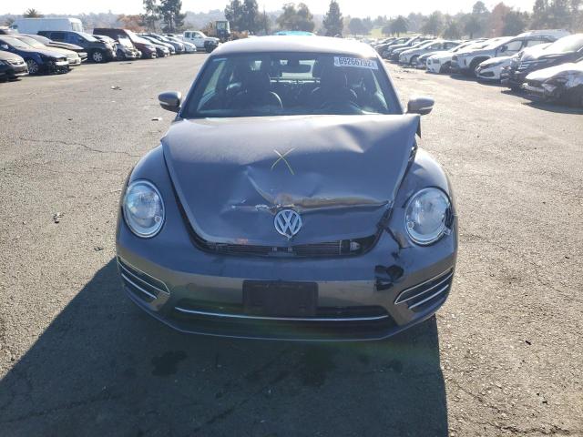 2017 VOLKSWAGEN BEETLE SE 3VWJ17AT0HM606018