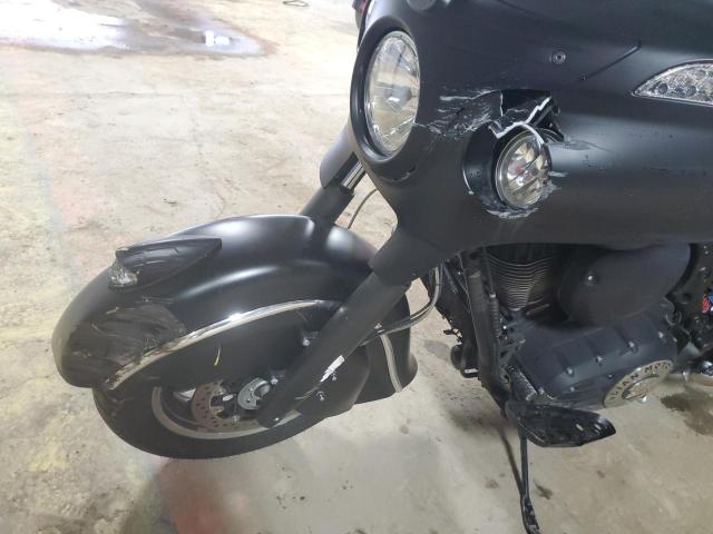 2017 INDIAN MOTORCYCLE CO. CHIEFTAIN - 56KTCDAA9H3338911