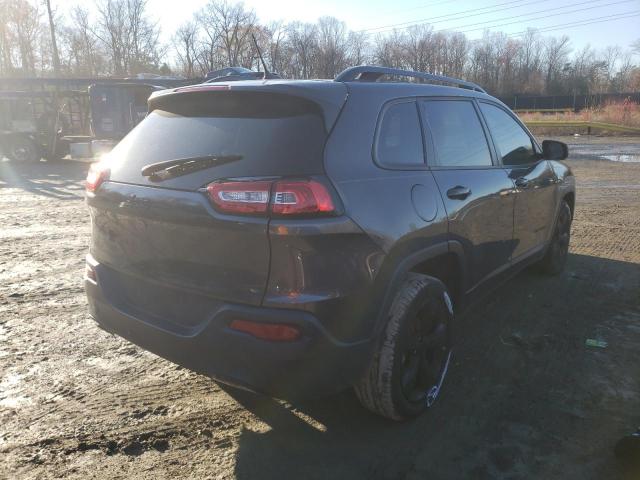 1C4PJLCB2JD561126 Jeep Cherokee Latitude