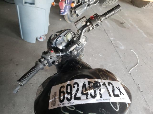 2015 SUZUKI GSX-S750 JS1GR7NA1F2100176