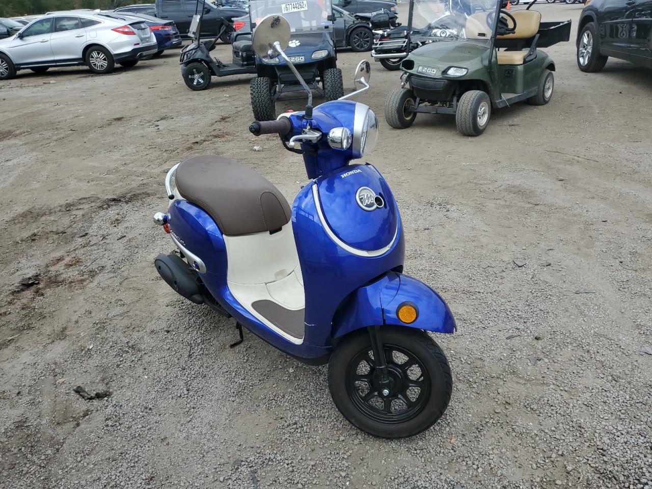 JH2AF7714PK600388 HONDA NCW50 2023