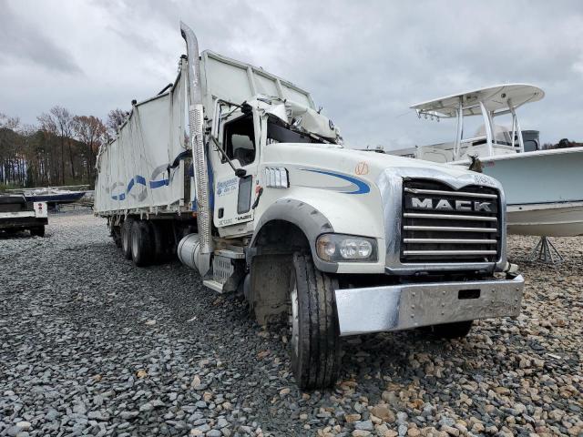Salvage cars for sale from Copart Dunn, NC: 2016 Mack 700 GU700