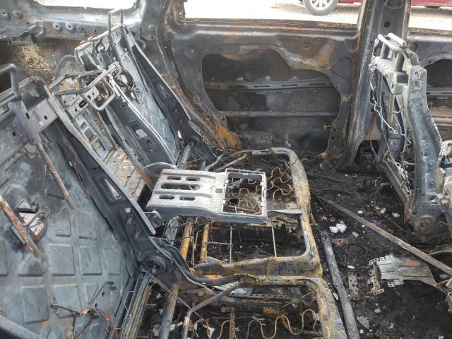 5XYPHDA53JG430240 KIA SORENTO EX