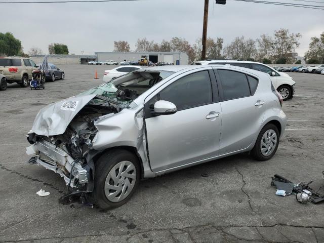 2016 Toyota Prius c 