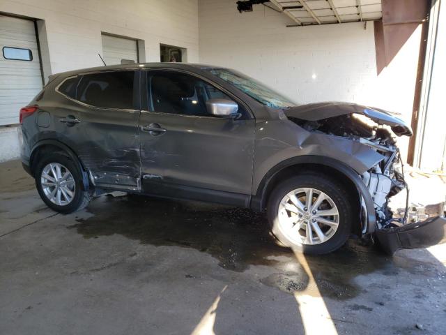 JN1BJ1CP6HW032015 Nissan Rogue Sport S