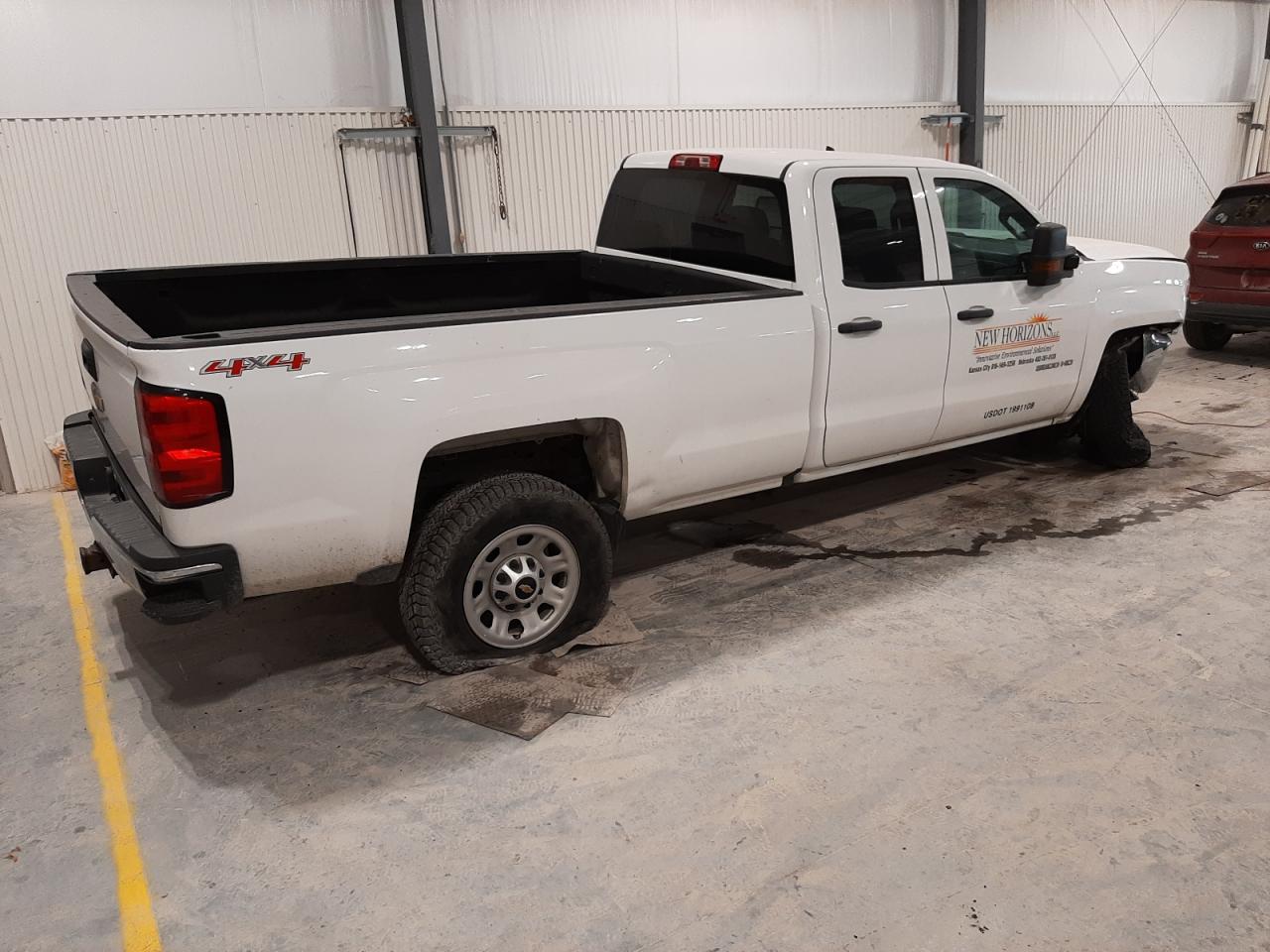 2016 Chevrolet Silverado - Image 3