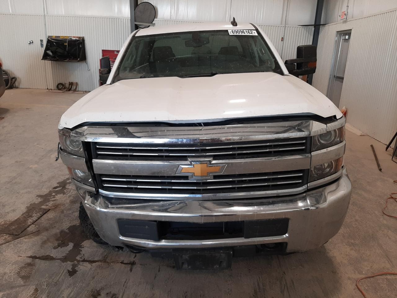 2016 Chevrolet Silverado - Image 5
