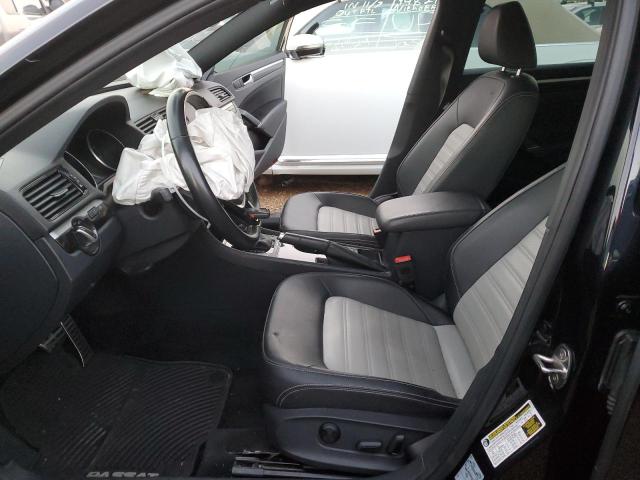 2018 VOLKSWAGEN PASSAT GT - 1VWJM7A33JC037776