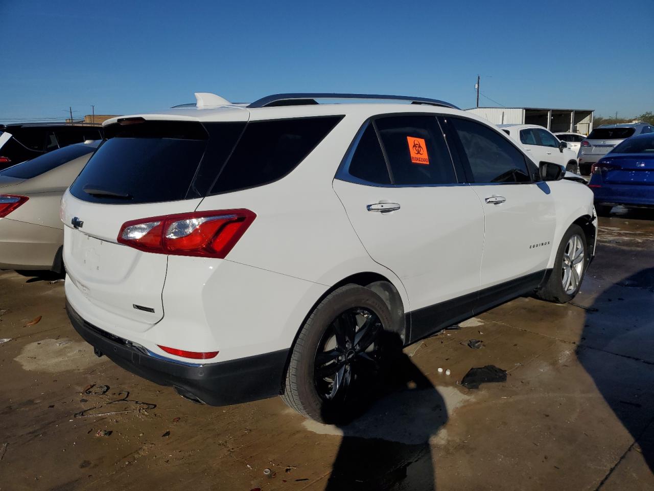 2018 Chevrolet Equinox Premier vin: 2GNAXNEX4J6290472